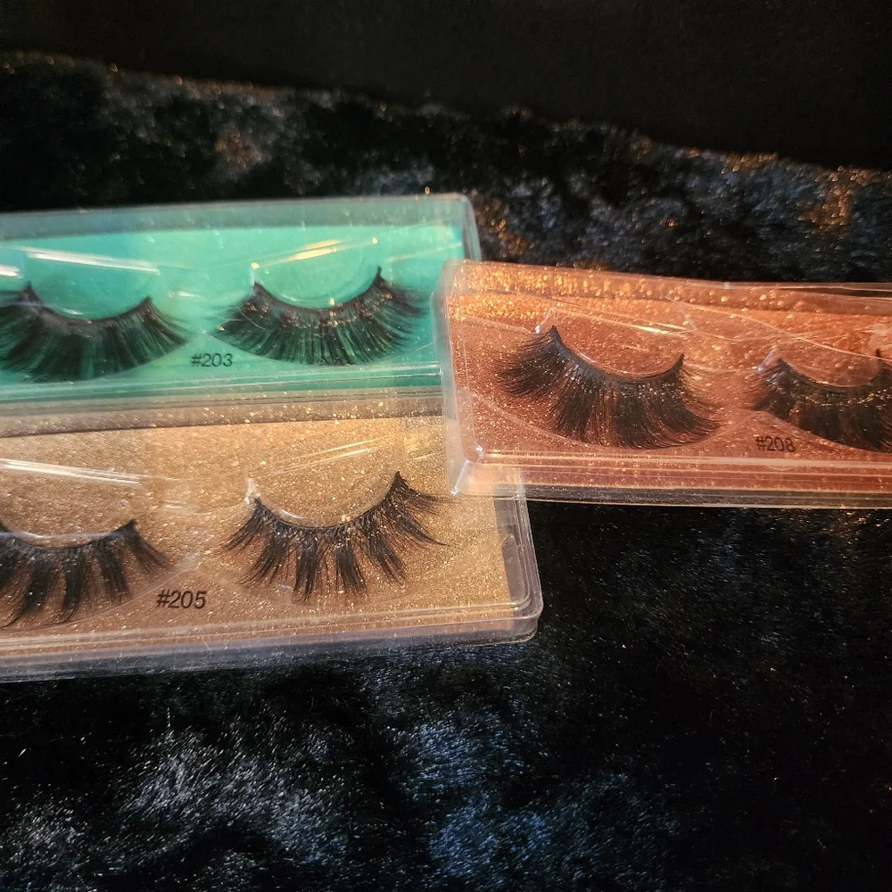 Neon Water Activated Pigment, 3 Eyeliner, and Lash Bundle